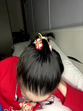 Ginevra_75 Live Webcam on Stripchat