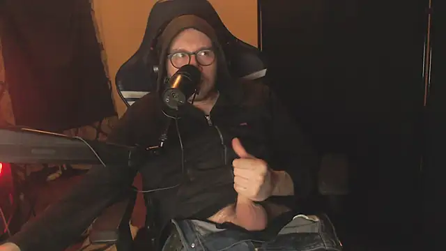 chicostick413 webcam