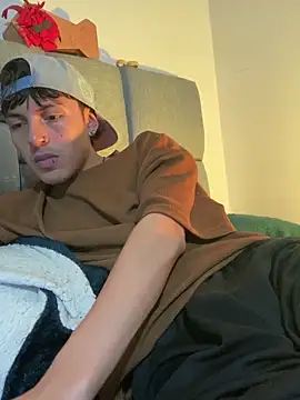 NaytonFreeman webcam