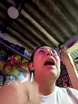 You-kitty2025 webcam