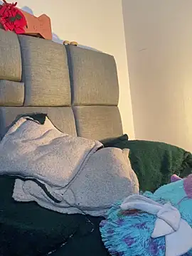 NaytonFreeman webcam