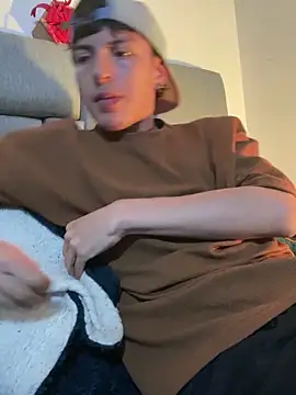 NaytonFreeman webcam