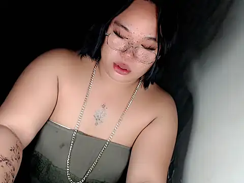 Iamyourdarkangelsucker webcam