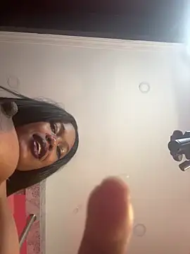 CrystalBrooke3x webcam