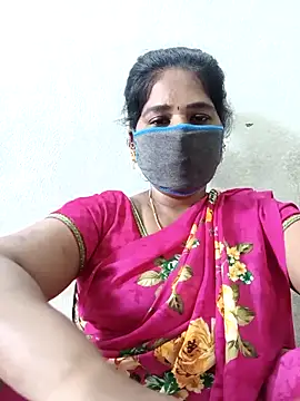 MaaliiiPonuTamil webcam