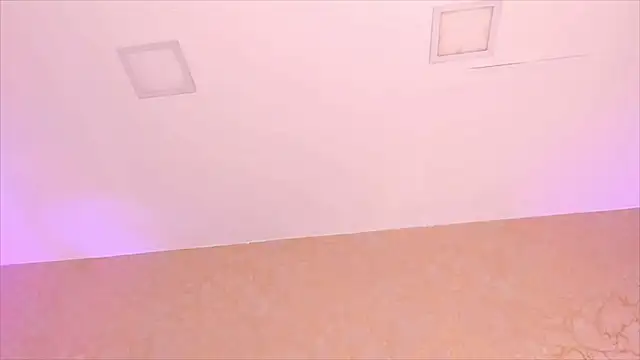 ScarlettWallace webcam