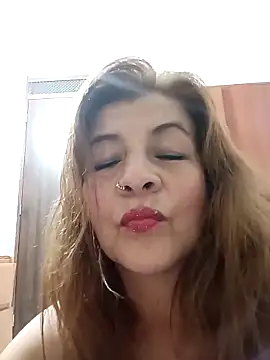 Webcam Model (Abby-Blonde)  is live.Free join now!