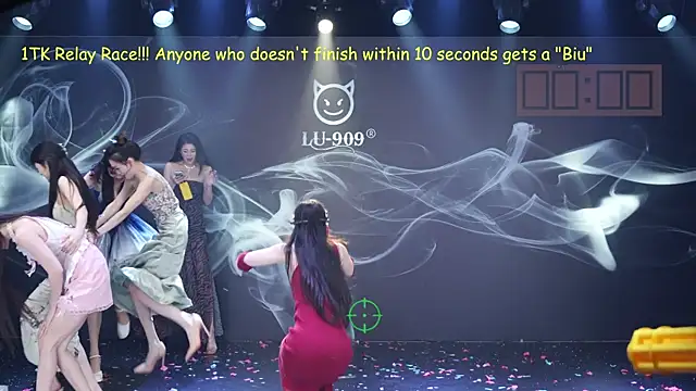 美女LU-909在线直播