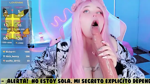 waifumochi_chan webcam