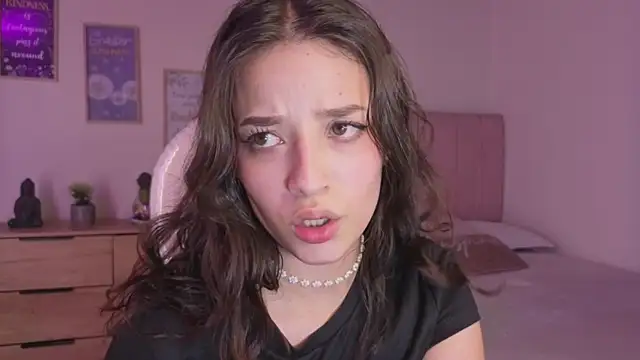 Amaia_Daniells webcam