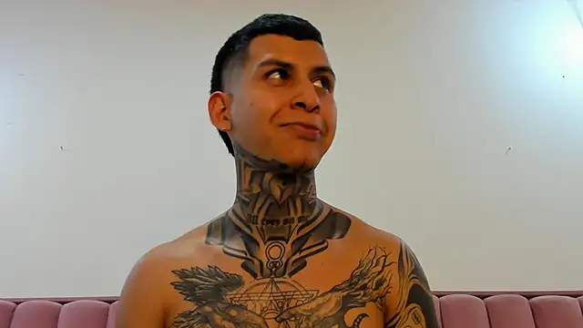 Andrew_sanders68 webcam