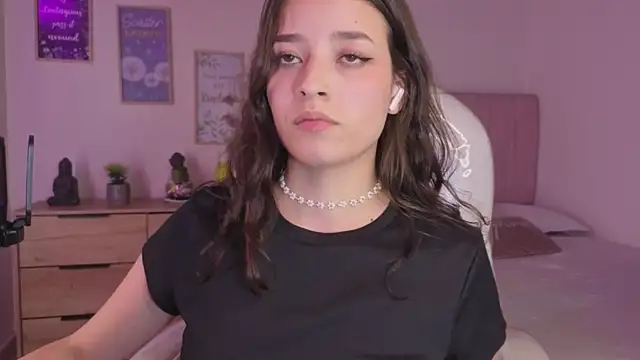 Amaia_Daniells webcam