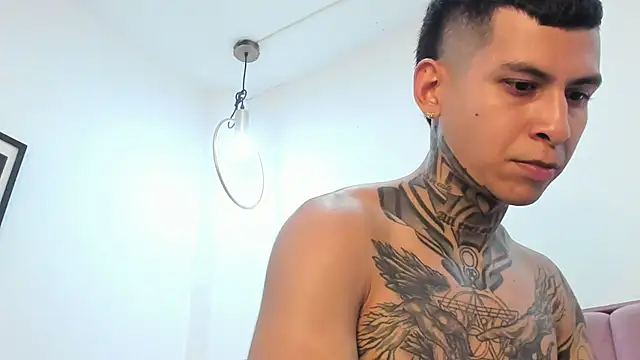 Andrew_sanders68 webcam