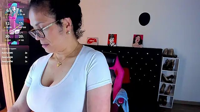 Aliciia_cute1 webcam