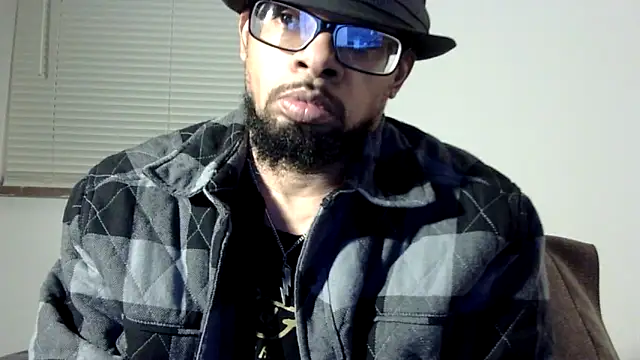 WhiskeyWood_DuhGOD webcam