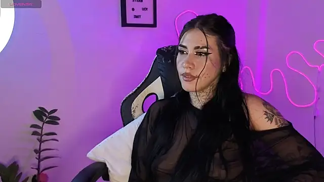 AnfisaLetyagho webcam