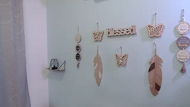 ashlyanaldeep18 webcam