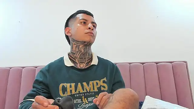 Andrew_sanders68 webcam