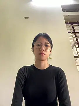 Webcam Model (meomeo2k6)  is live.Free join now!