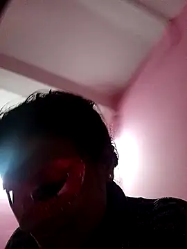 Webcam Model (Gullapi) is live