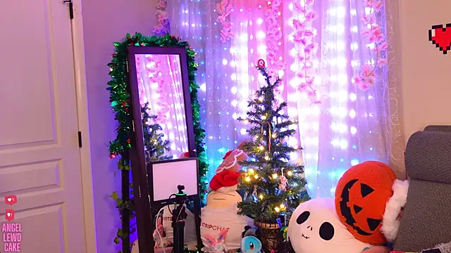 Angel-Lewd-Cake webcam