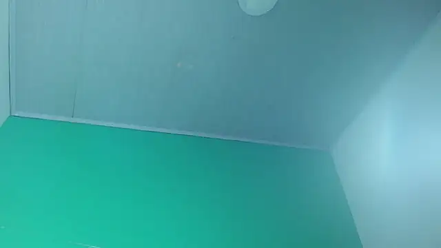 avaleri_cherry webcam