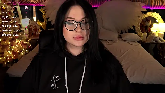 SerahMirabeli webcam