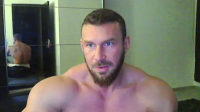 muscularkevin webcam