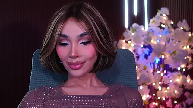 xxforyoureyesonlyxx webcam