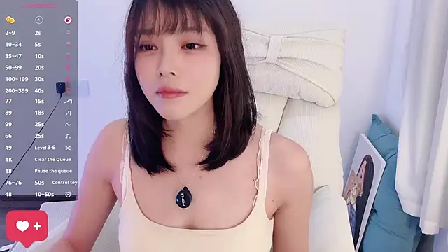 peachy_kiss's live cam