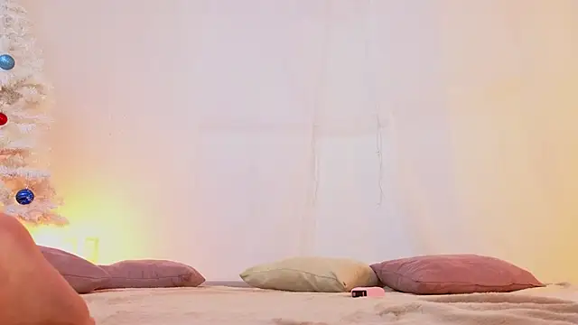 _Amelia_Shine_ webcam