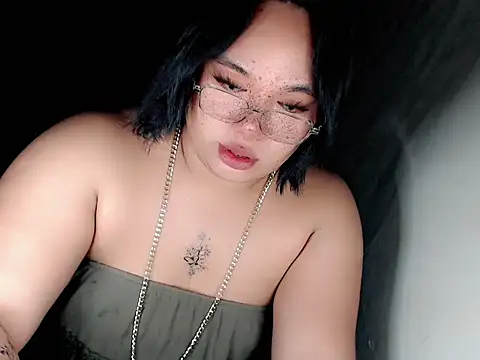 Iamyourdarkangelsucker webcam