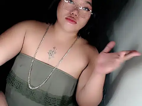 Iamyourdarkangelsucker webcam