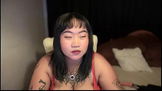 _XXXKittyTingles webcam