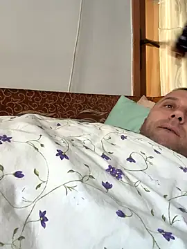 lecatore80 (Ask my age) - Show my dick