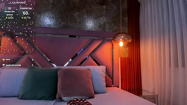 CharlotteKraviz webcam