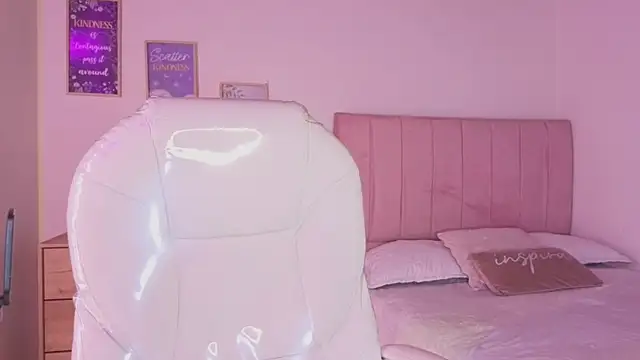 Amaia_Daniells webcam