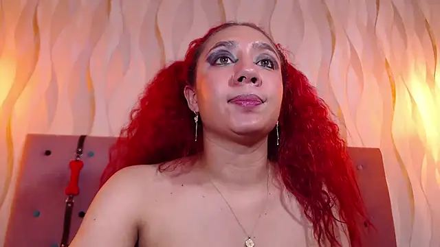 IsabelaLatina webcam