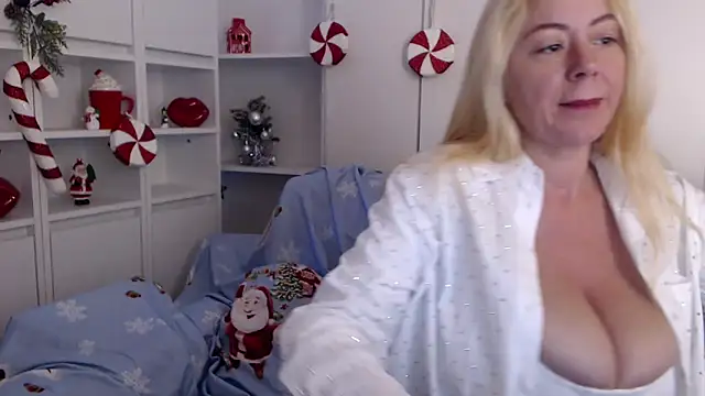 _karolynesyera_ webcam