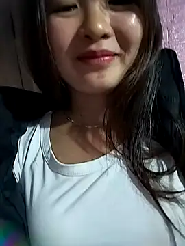 Webcam Model (moa_koa)  is live.Free join now!