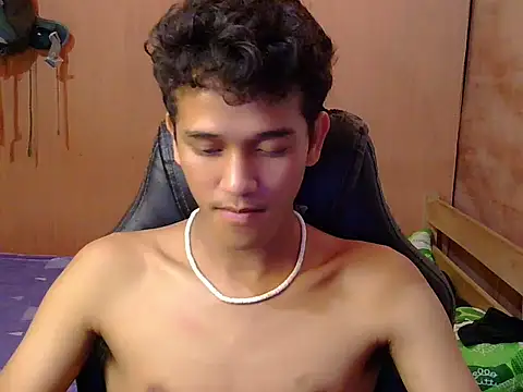 hugekenbigcock webcam