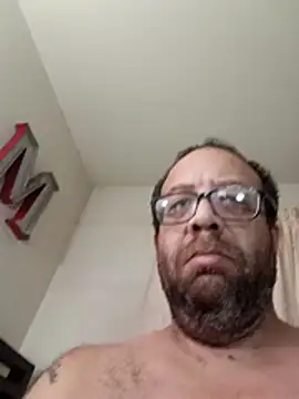 Exhibitionist040577 webcam