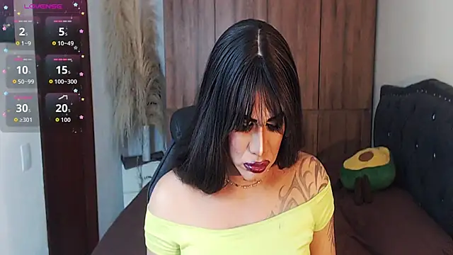 melani_ferraraa_ webcam