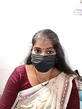 Webcam Model (tamil_Sigappu_Roja) is live