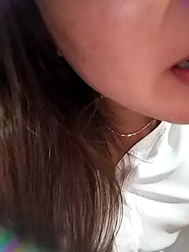 Webcam Model (moa_koa)  is live.Free join now!