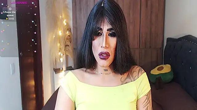 melani_ferraraa_ webcam