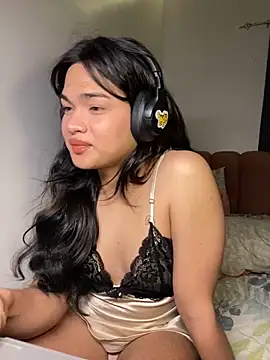 pinkheadband_princess webcam