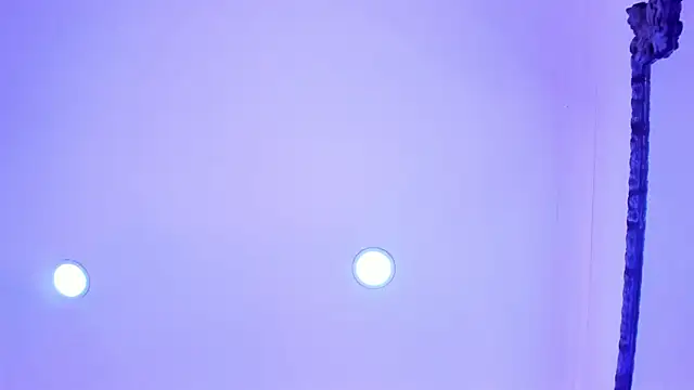 VictoriaSaenz1_ webcam