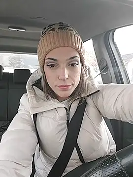 SheTheDeeevil webcam