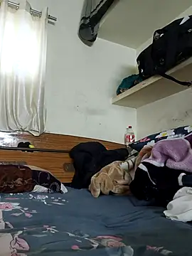 Madhavi_mishra webcam